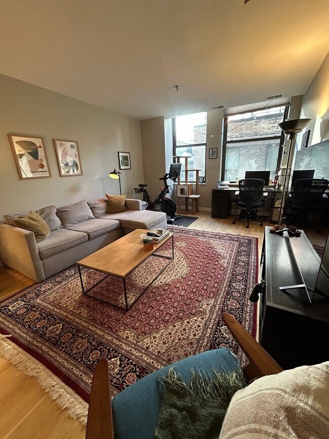 Building Photo - 780 S Federal St