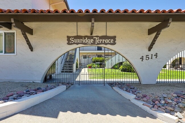 Building Photo - Fully Furnished 2 Bed / 1.5 Bath Condo Near Downtown La Mesa