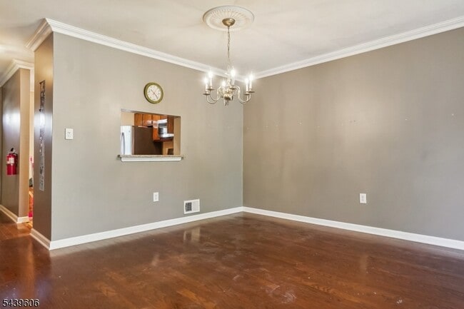 Photo - 96 Baldwin Ct