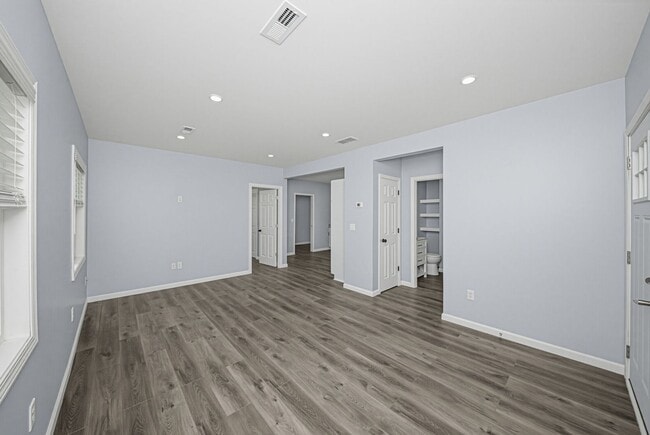 Photo - Please View 3D Virtual Walk-Through Before Scheduling a Showing