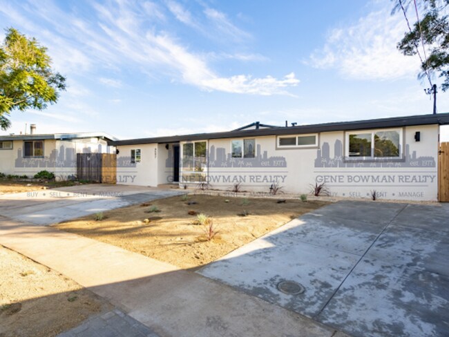 Photo - Stunning Remodeled Home in Acoma - 4 Beds ...
