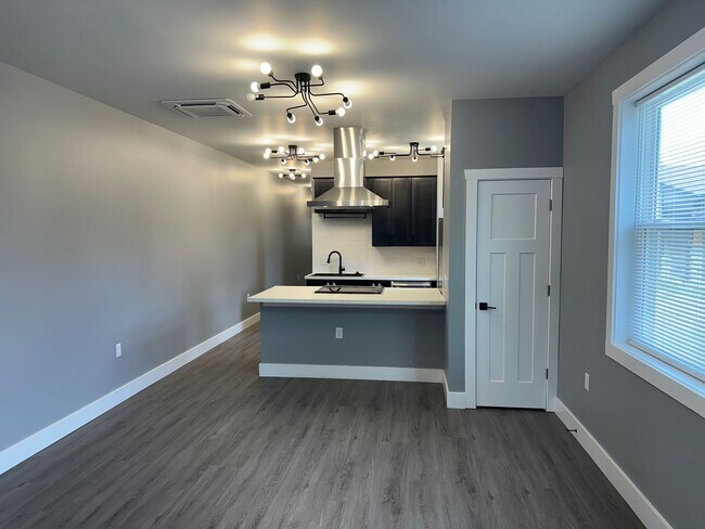 Photo - 1040 S Malott St Unidad B