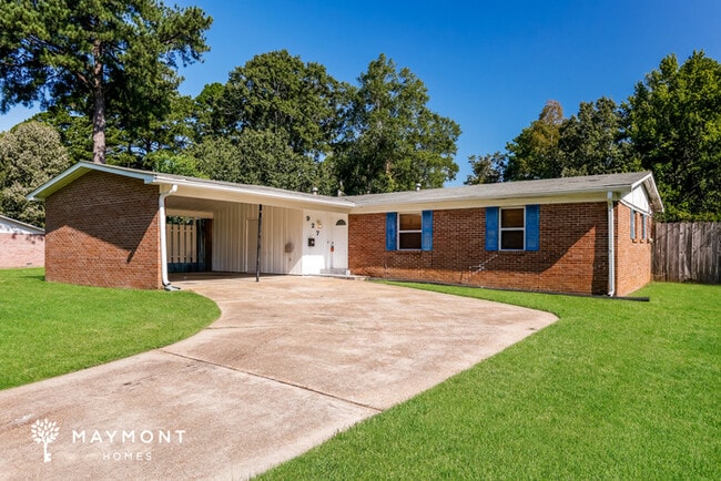Building Photo - 927 W Lakeview Cir Rental