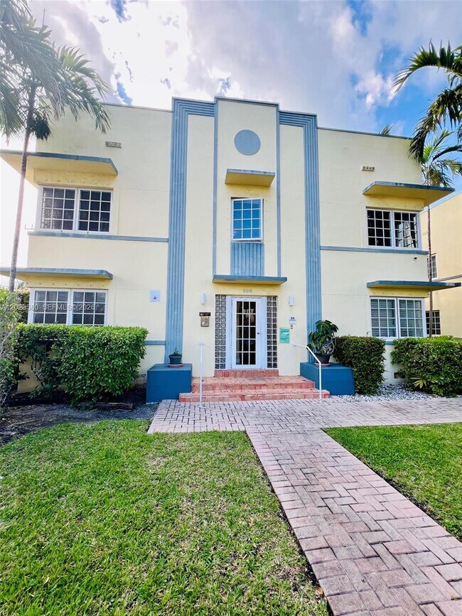 600 Euclid Ave Unit 5A