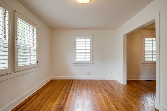 Photo - Welcome to your perfect rental in the heart of Green Hills!