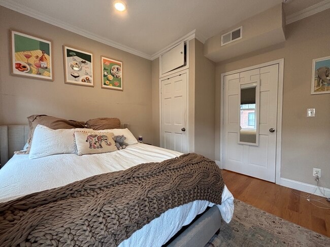 Photo - 92 Pinckney St Unit 5