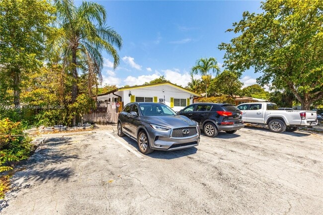 Photo - 1305 NE 2nd Ave Unit 1