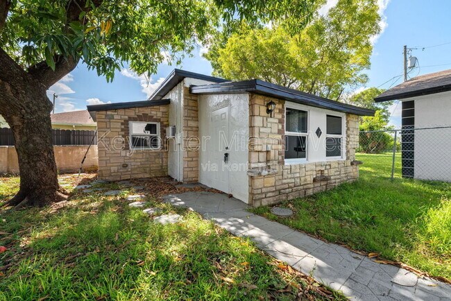 Photo - 7772 NW 9th Ave