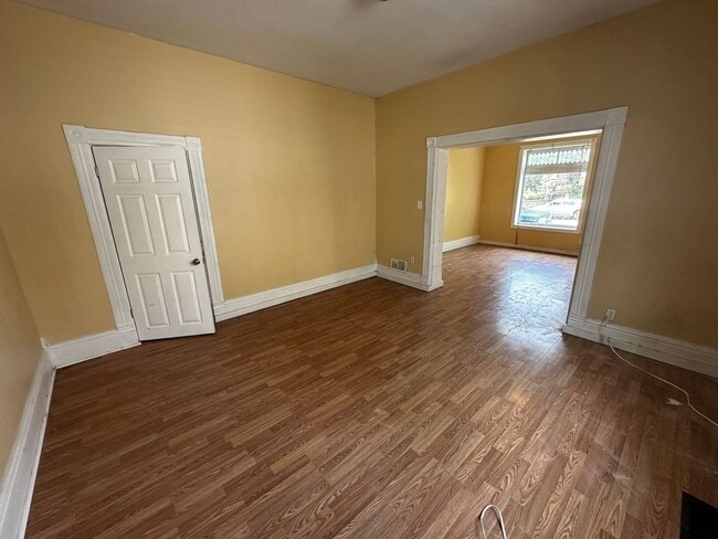 Photo - 811 S 17th St Apartment Unit 811 S 17th St. St. Joseph, MO 64507