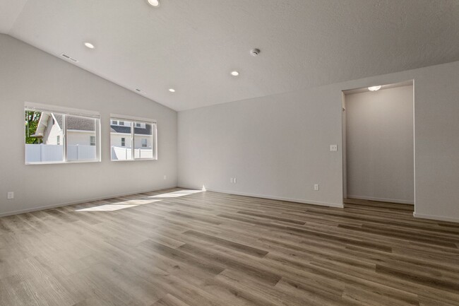 Photo - Stunning 3 Bed, 2 Bath Rancher in Spokane Valley!