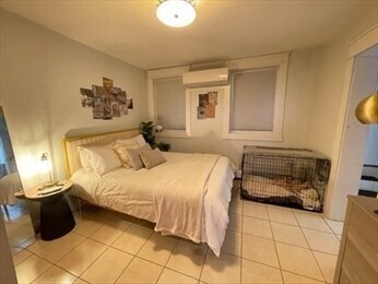 Photo - 26 Irving St Unit 1