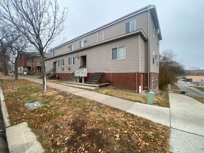 Building Photo - $1,100 | 2 Bedroom, 1 Bathroom Apartment | Pet Friendly* | Available for August 1st, 2026 Move In!