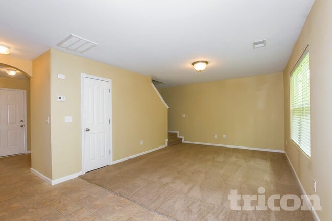 Photo - 4907 Magnasco Ln