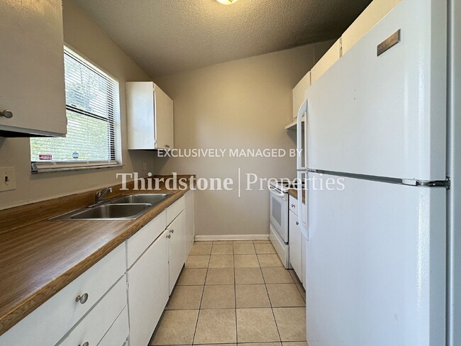 Photo - 5128 Indian Lakes Ct Unit 2