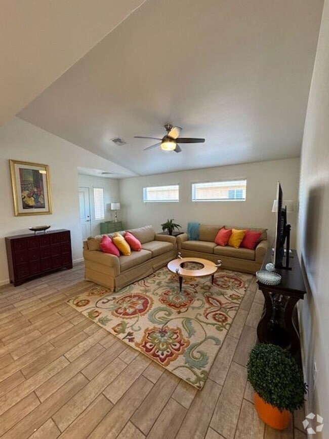Building Photo - 2446 S Clovis Place- Rental