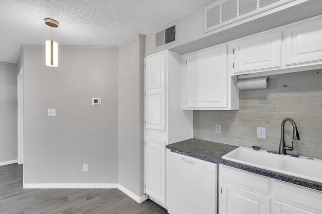 Photo - 2309 Balsam Dr Unit K111