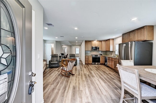 Photo - 268 Sunrise Dr