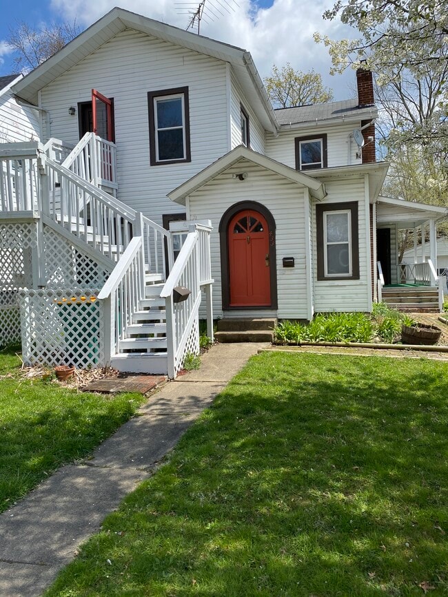 Building Photo - 433 Spink St. Unit 433 Rental