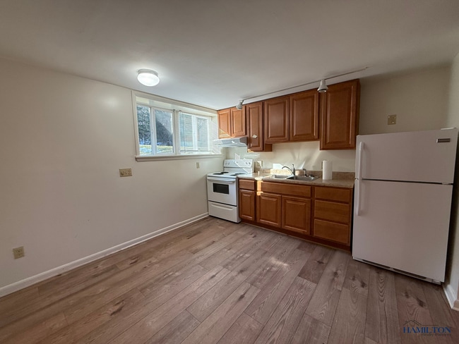 Photo - 4250 E Lake Rd Unidad 3