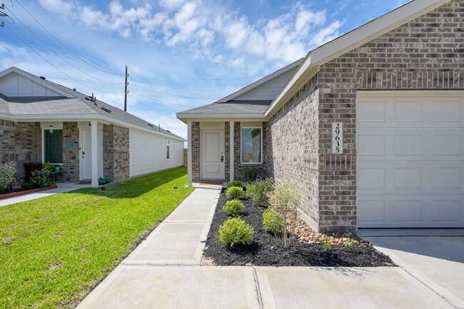 Photo - 29635 Knollwood Bay Rd