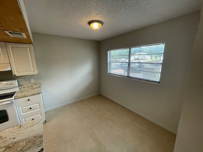 Photo - 2/1 in New Port Richey