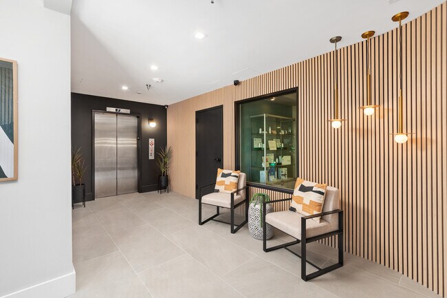 Vestíbulo/Sala de correo de los apartamentos - Sea + Stone