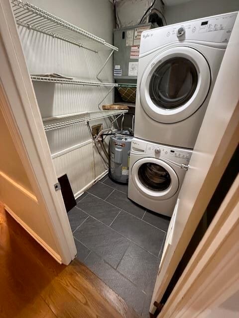 Photo - 170 Parkbrook Cir