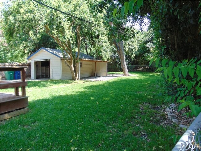 Photo - 1508 Richcreek Rd