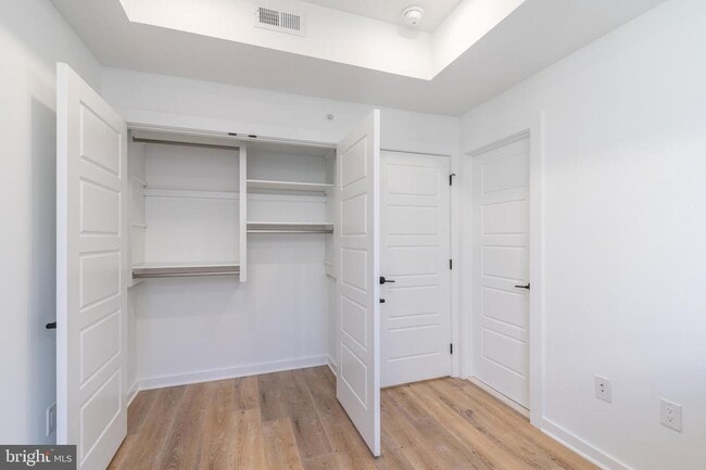Photo - 1325 Buttonwood St Apartments Unit 1