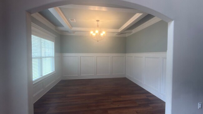Photo - 4050 Stowe Dr