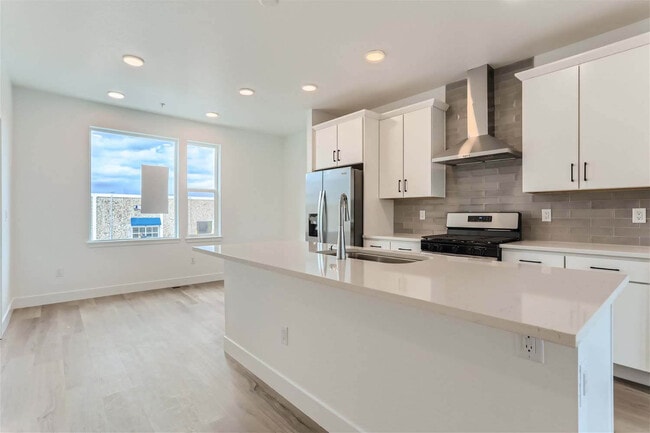 Photo - 2748 W 68th Ave