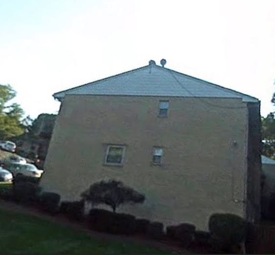 Photo - Burgundy Gardens Apartments