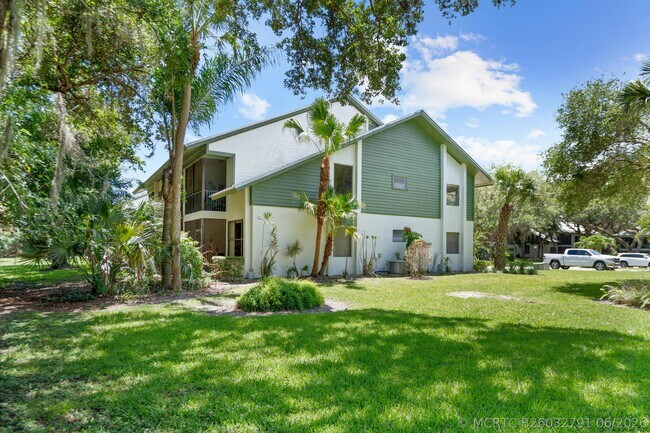 Photo - 5280 SE Seascape Way Unit 101