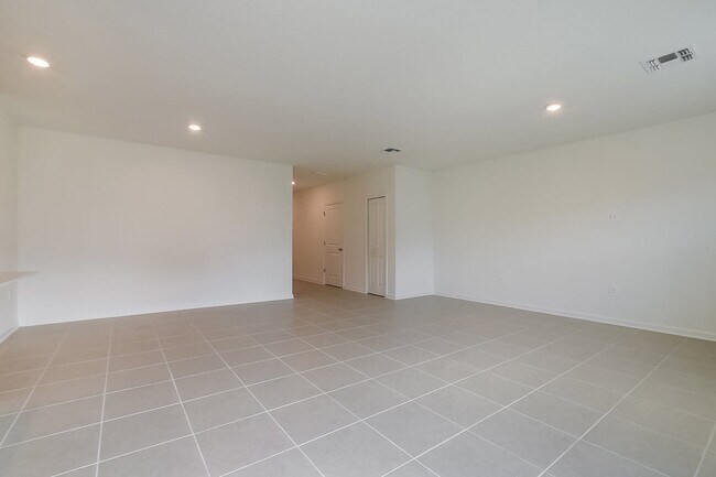 Photo - 4103 Longleaf St