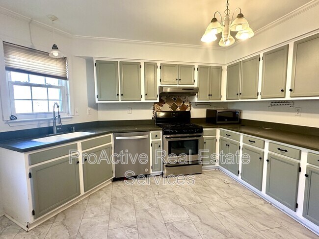 Photo - 9385 Pine Tree Rd