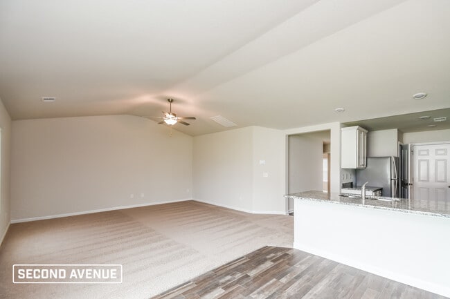 Photo - 626 Wild Tulip Ct