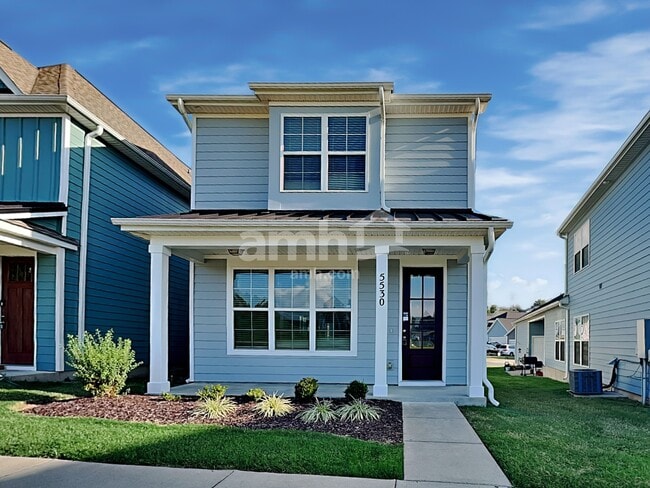 Building Photo - 5530 Central Grove Sq