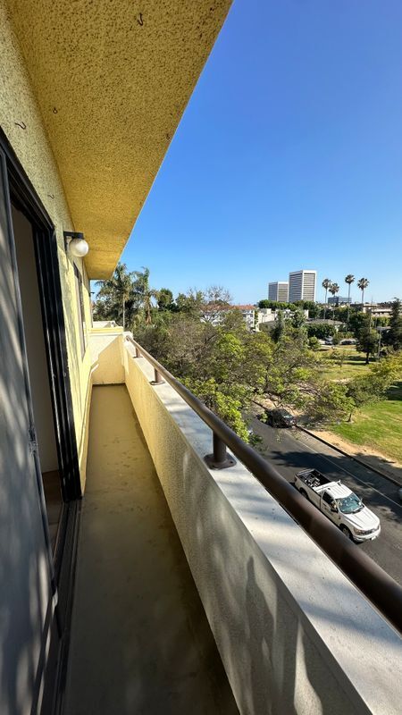 Photo - 1380 Veteran Ave