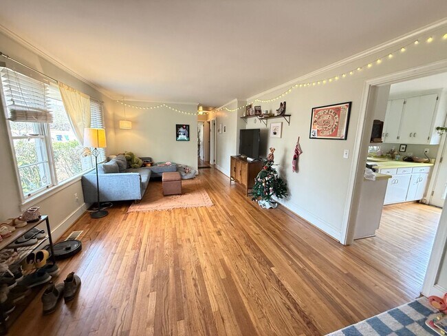 Photo - Cute Three Bedroom Near Piedmont Hospital