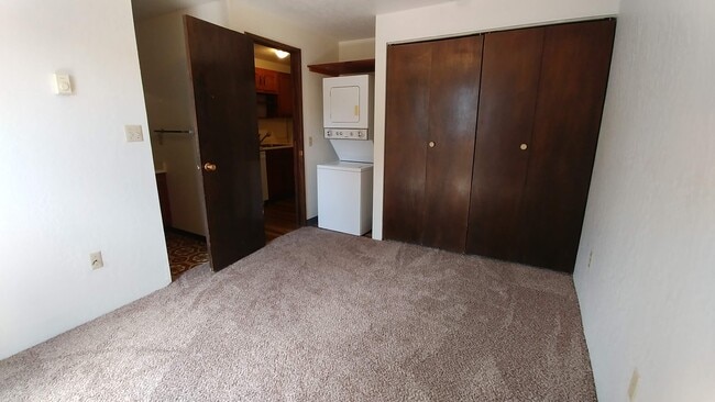 Photo - 130 NW Larry St