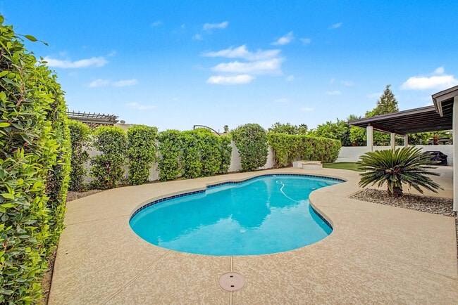 Photo - 8881 E Gray Rd