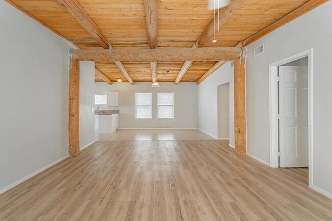 Photo - 1960 E Ambush St Unidad B