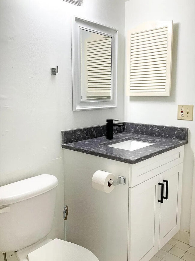 Photo - 2828 Tennis Club Dr Unit 403