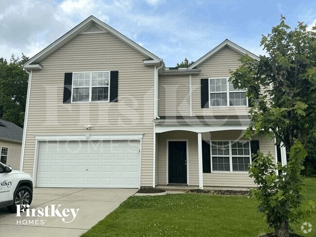 Building Photo - 5313 Silverbrook Dr Rental
