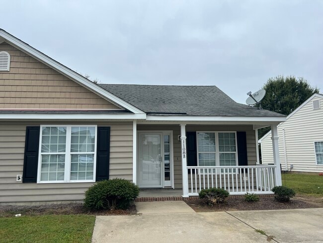 Building Photo - 1108 Crescent Meadows Dr Rental