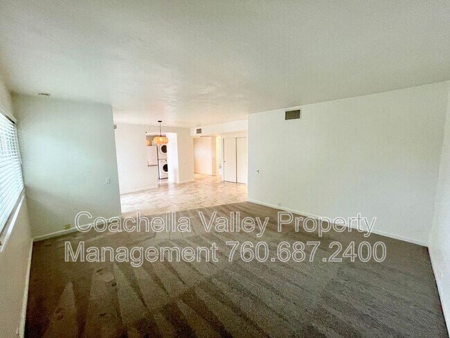 400 N Sunrise Way Unidad 228