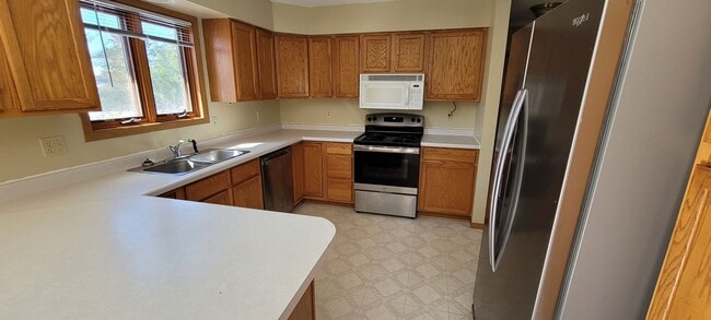 Photo - Large Cul-de-sac Home
