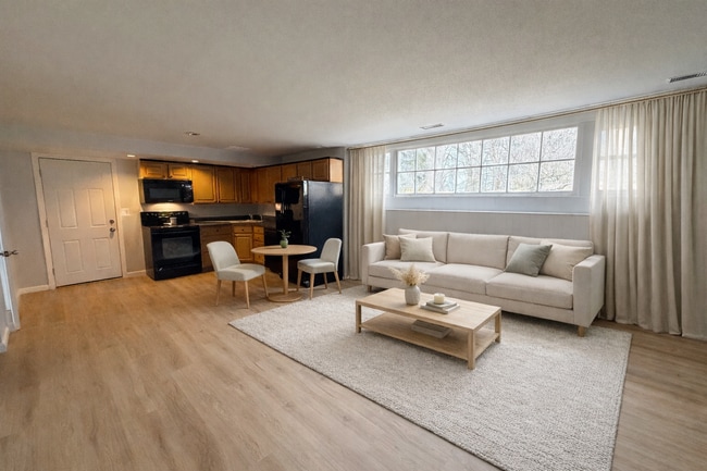 Photo - 18 Colonial Dr Unit 1