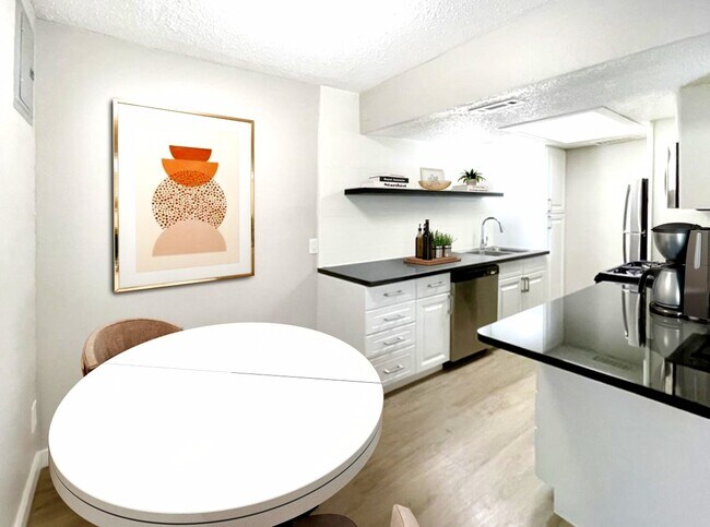 Renovated Dean Furnished
