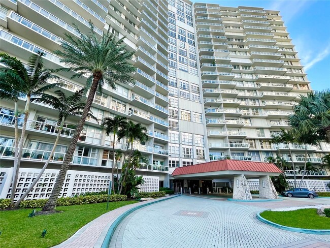 Photo - 2451 Brickell Ave Unit 19B
